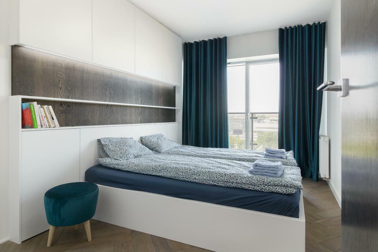 Perfectely Located With Free Parking Apartment